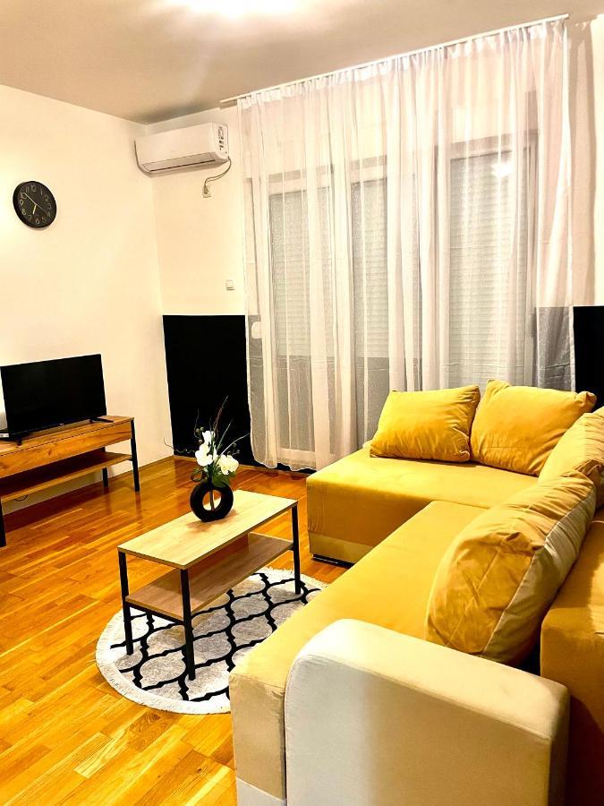 Naki Apartmani פודגוריצה מראה חיצוני תמונה