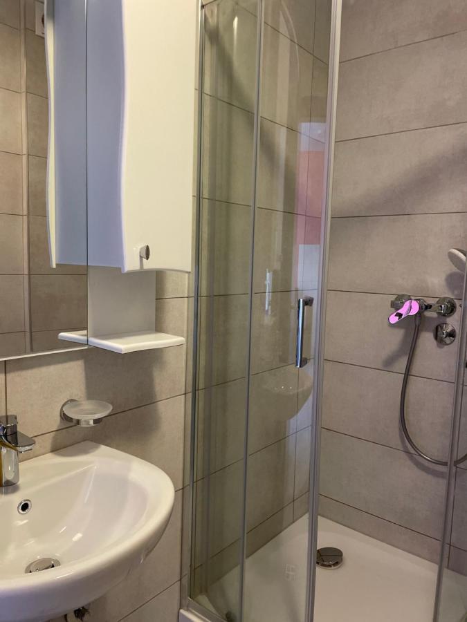 Naki Apartmani פודגוריצה מראה חיצוני תמונה